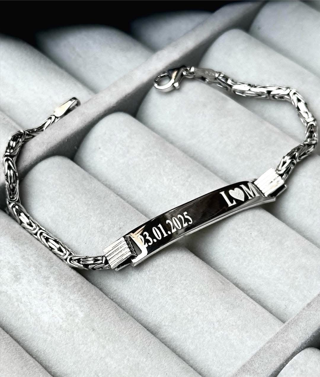 Bracelet en argent gravé sur mesure ✨