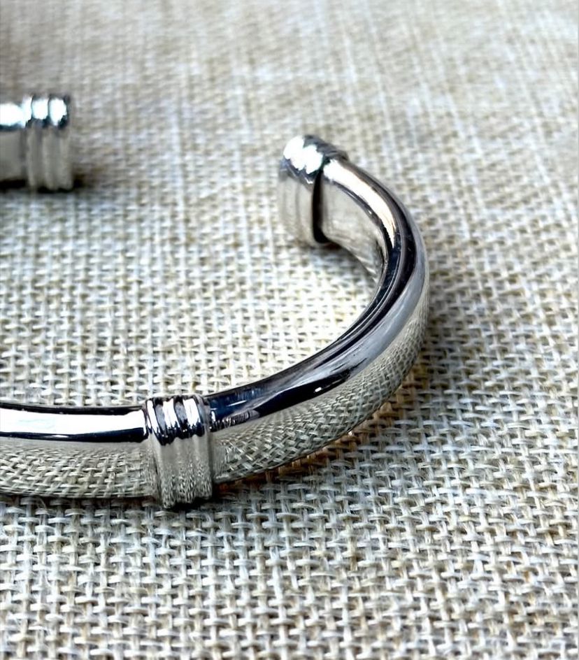 Bracelet Jonc Ouvert en Argent Massif 925