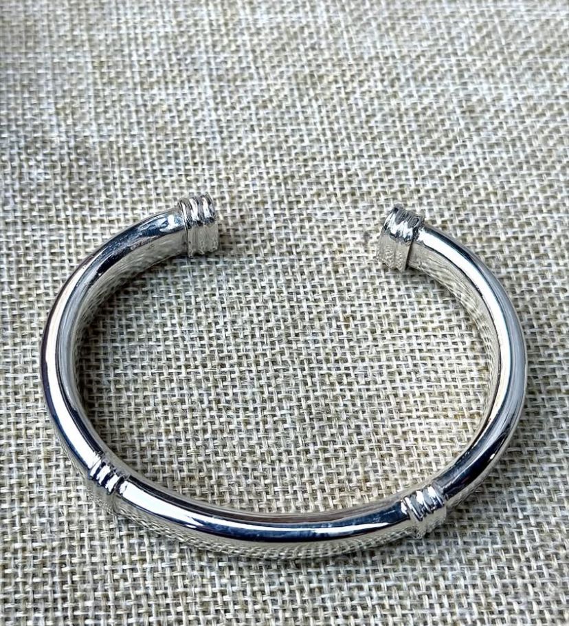 Bracelet Jonc Ouvert en Argent Massif 925